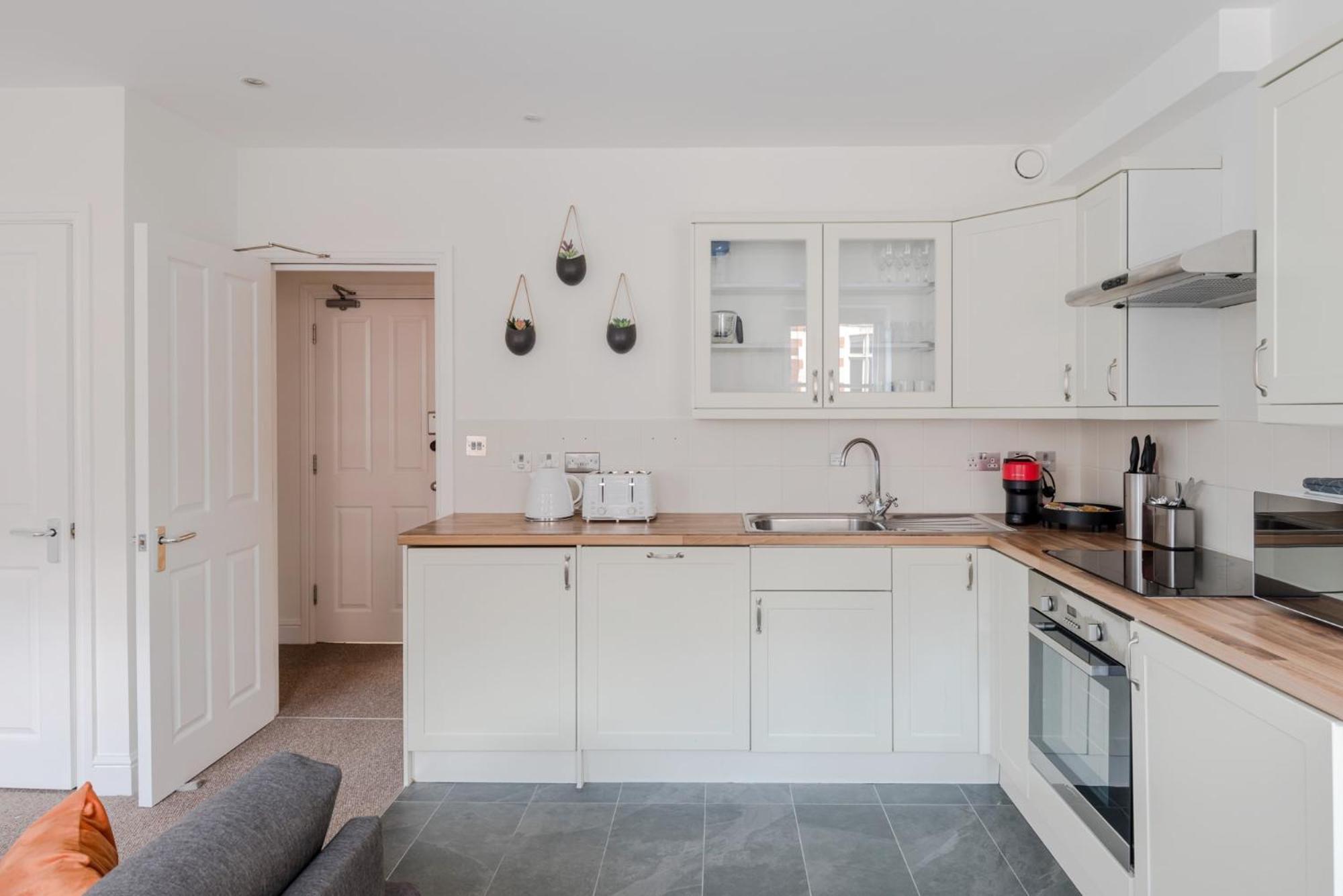 The Sensual Breeze - Fitzrovia Apartment London Exterior photo
